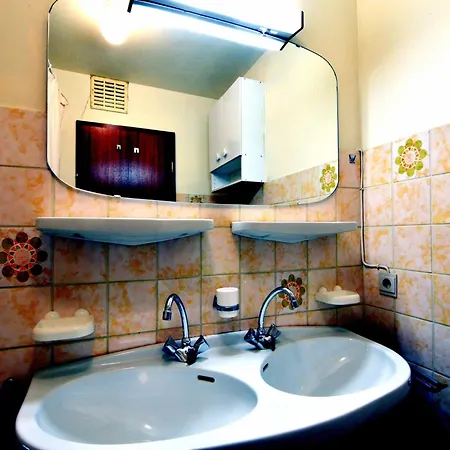 Cozy Forest In Ovifat, Cleaning Included Chalet *